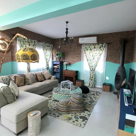 5 Bedrooms With Shared Pool Enclosed Garden And Wifi At Ayios Nikolaos Agios Nikolaos (Famagusta)