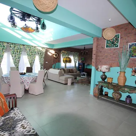 Villa 5 Bedrooms With Shared Pool Enclosed Garden And Wifi At Ayios Nikolaos