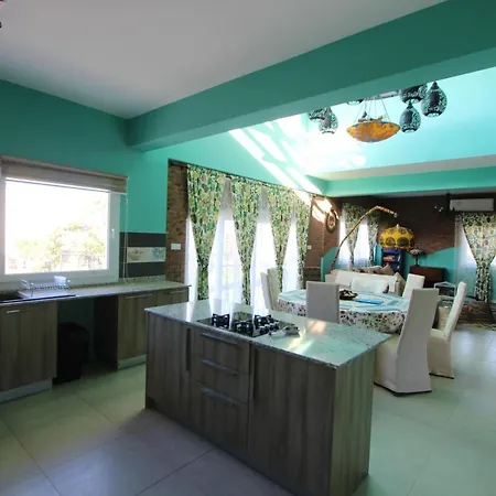 Villa 5 Bedrooms With Shared Pool Enclosed Garden And Wifi At Ayios Nikolaos Agios Nikolaos (Famagusta)