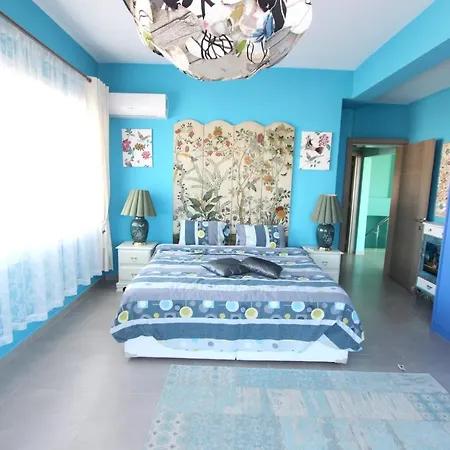 5 Bedrooms With Shared Pool Enclosed Garden And Wifi At Ayios Nikolaos * Agios Nikolaos (Famagusta)