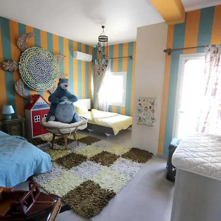 5 Bedrooms With Shared Pool Enclosed Garden And Wifi At Ayios Nikolaos Villa *