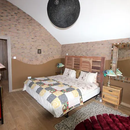 5 Bedrooms With Shared Pool Enclosed Garden And Wifi At Ayios Nikolaos Villa *